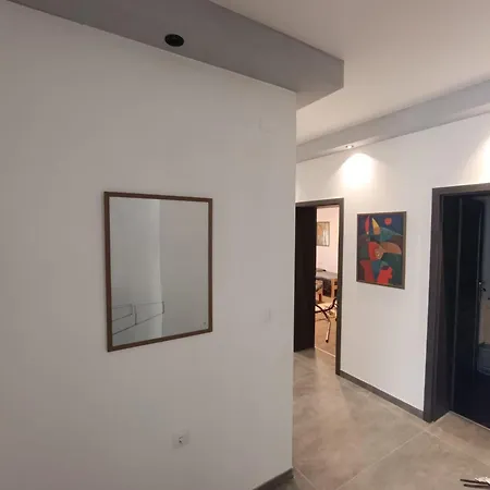 Guest house Morlak - Guest House - Restaurant - Gated Parking Polaca