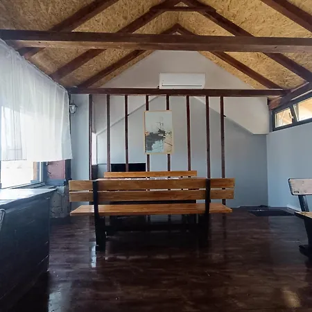 Morlak - Guest House - Restaurant - Gated Parking 3*