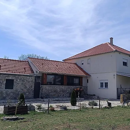 Guest house Morlak - Guest House - Restaurant - Gated Parking 3*
