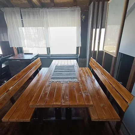 Morlak - Guest House - Restaurant - Gated Parking Guest house Polaca