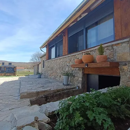 Guest house Morlak - Guest House - Restaurant - Gated Parking Polaca